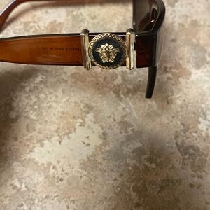 VERSACE SUN GLASSES FROM THE 90’S